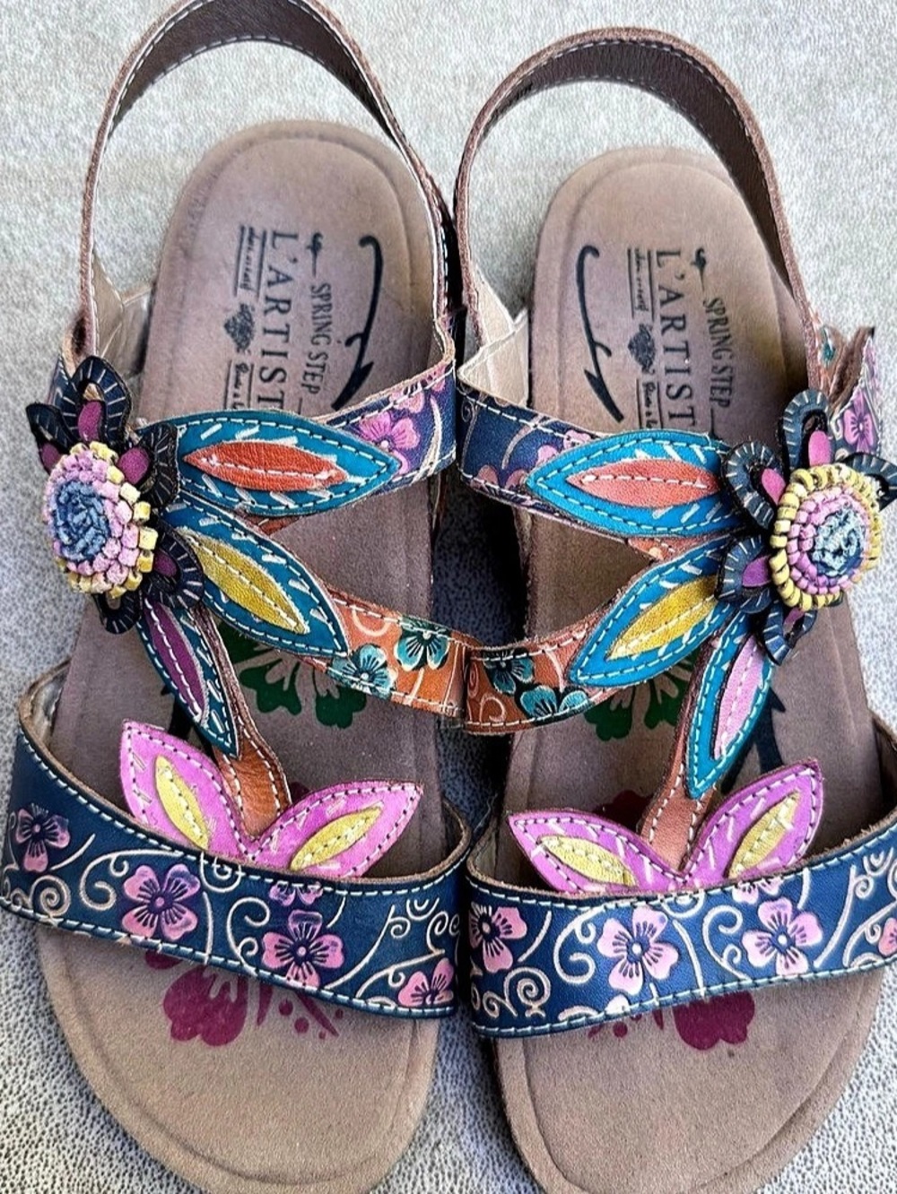 L'Artiste Spring Step Atrayaw Floral Wedge Sandals 38 US 8